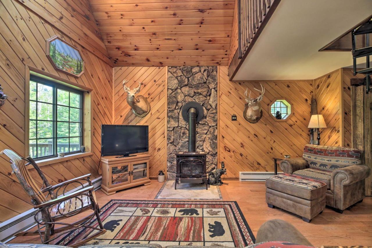 Lake Placid Chalet Deck And Forest Views! ภายนอก รูปภาพ