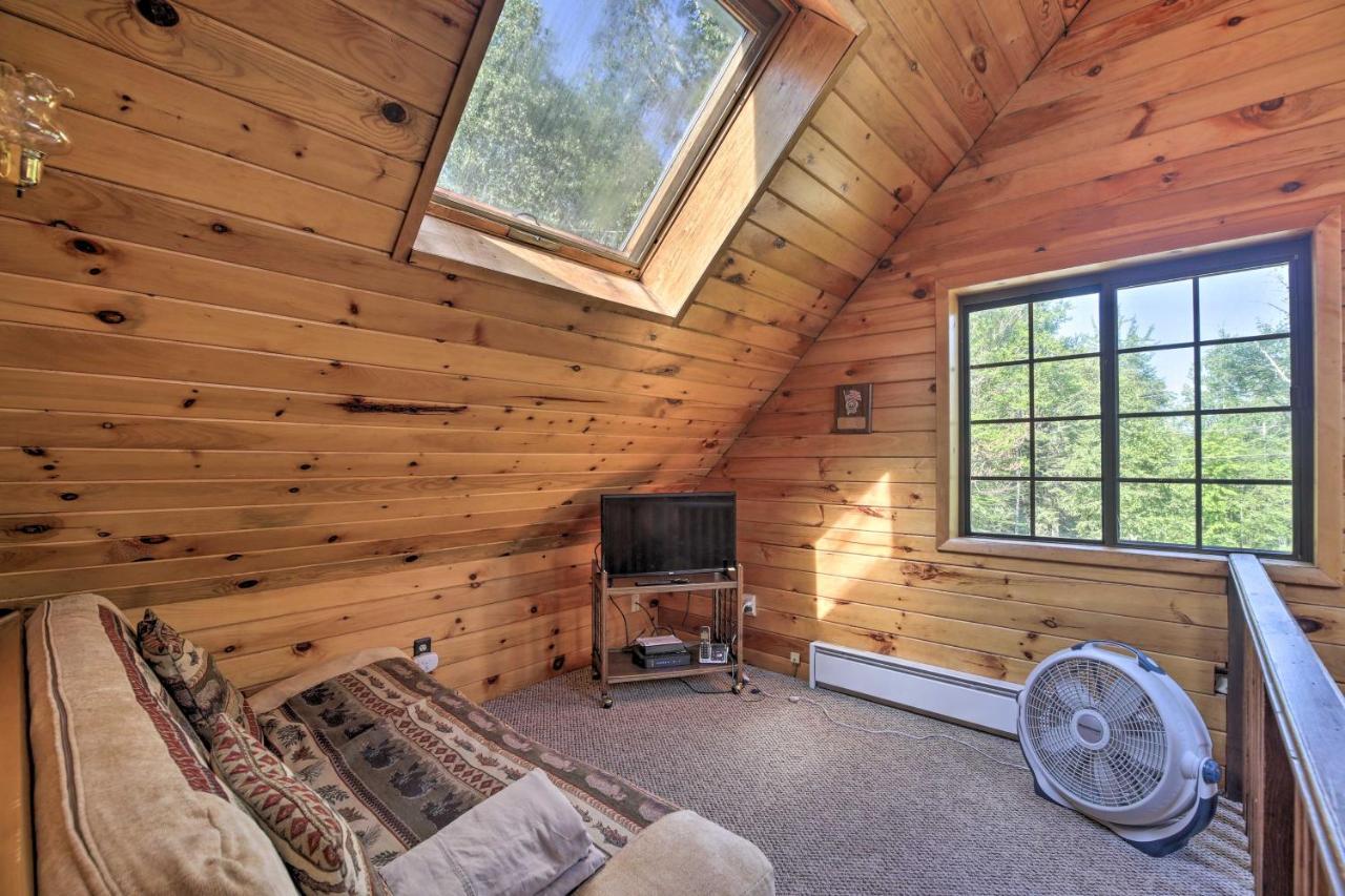 Lake Placid Chalet Deck And Forest Views! ภายนอก รูปภาพ