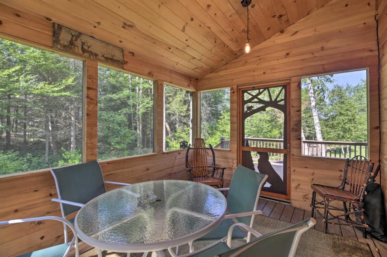 Lake Placid Chalet Deck And Forest Views! ภายนอก รูปภาพ